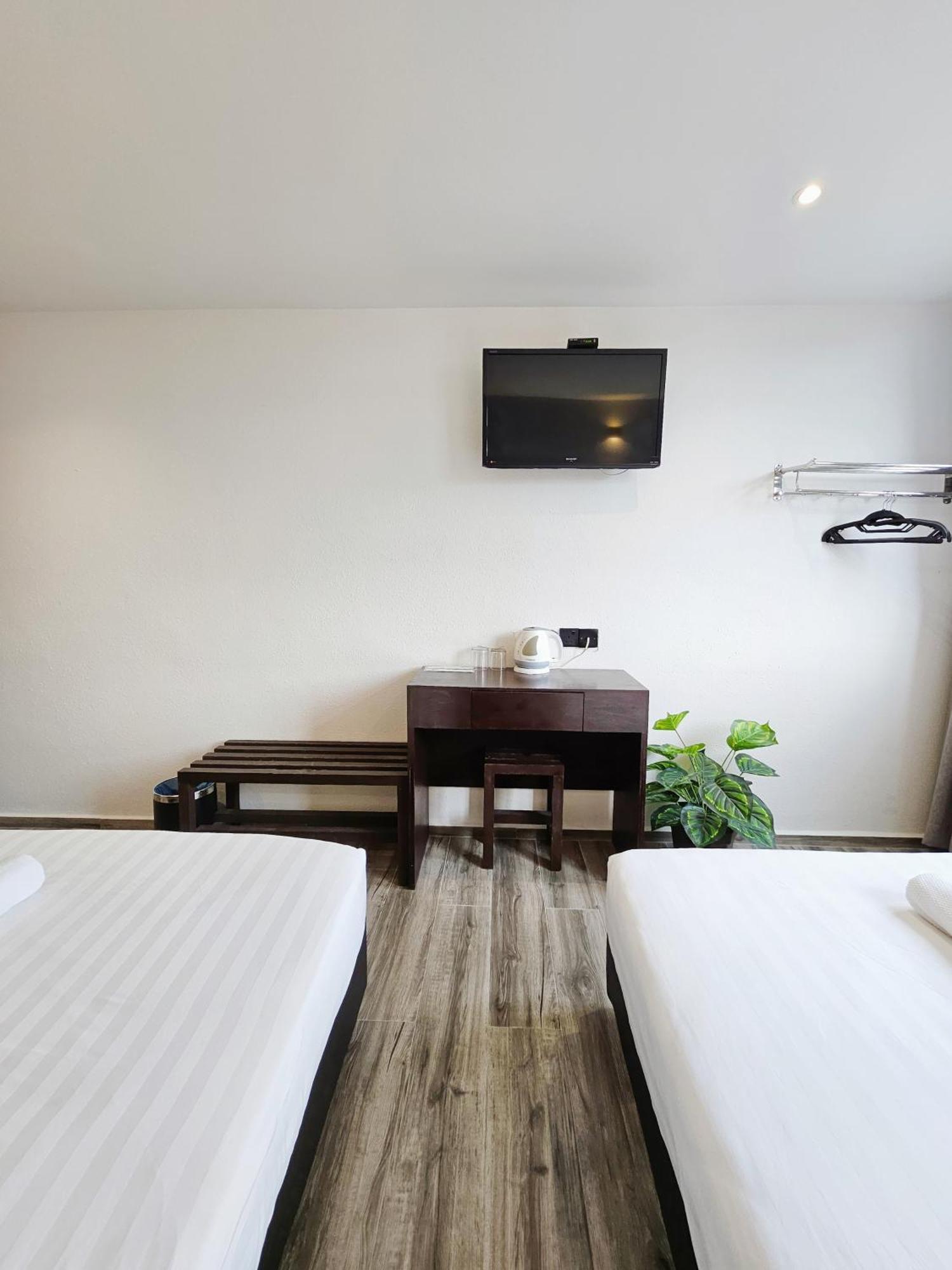 Georgetown Inn By Sky Hive Экстерьер фото
