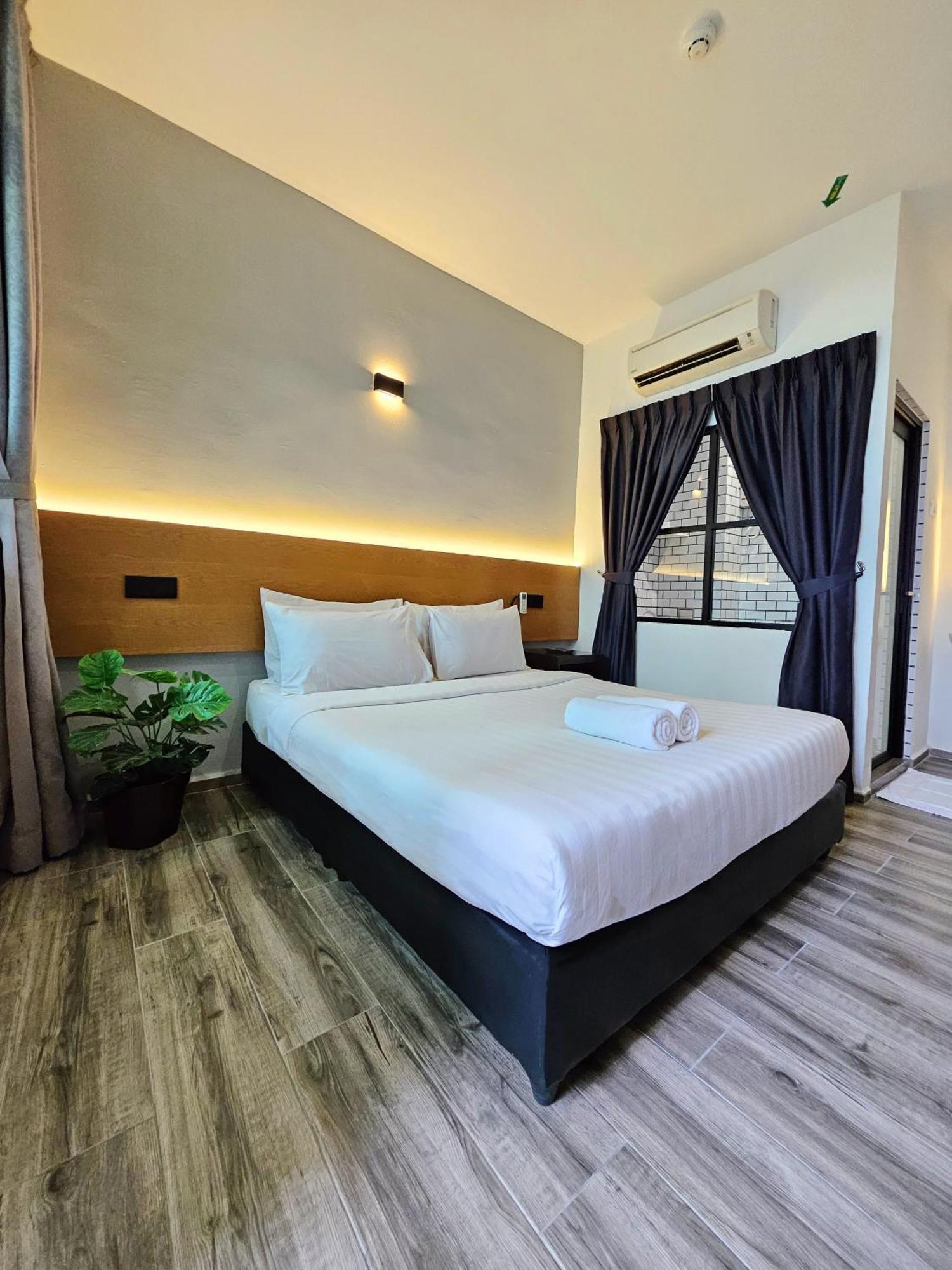 Georgetown Inn By Sky Hive Экстерьер фото